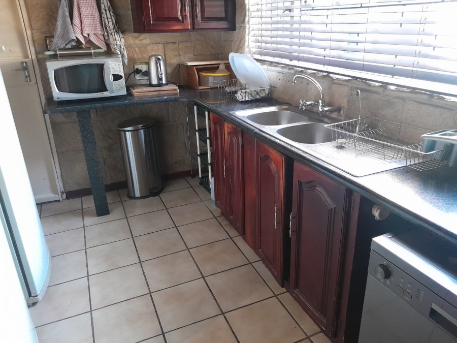 4 Bedroom Property for Sale in Bodorp North West